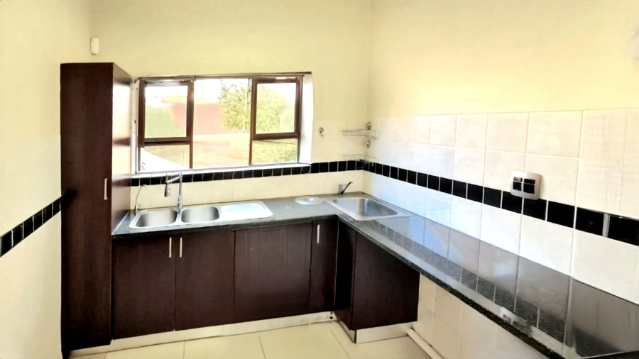 3 Bedroom Property for Sale in Langenhovenpark Free State